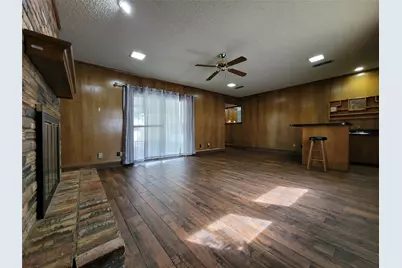 738 Hawthorne Lane, Grand Prairie, TX 75052 - Photo 20