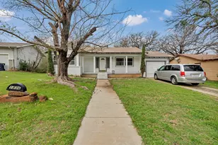 1836 Junius St, Fort Worth, TX 76103 - Photo 1