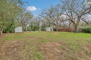 1836 Junius St, Fort Worth, TX 76103 - Photo 22