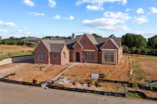 1509 Four Seasons Drive, Colleyville, TX 76034 - Photo 2