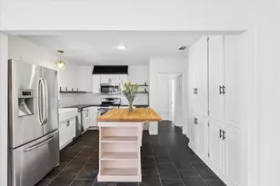 3600 Westcliff Rd S, Fort Worth, TX 76109 - Photo 8