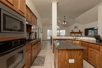 3404 Brookshire Run, Corinth, TX 76210 - Photo 14