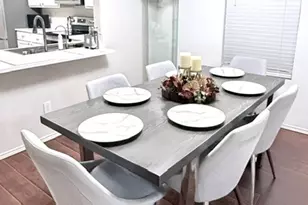 1027 Mazourka Dr, Arlington, TX 76001 - Photo 2