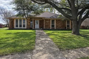 413 Kingsbridge Ct, Garland, TX 75040 - Photo 1