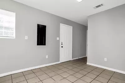 2412 Spiller Street, Fort Worth, TX 76105 - Photo 14