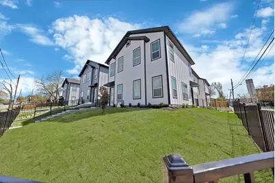 302 E 7th Street, Dallas, TX 75203 - Photo 2