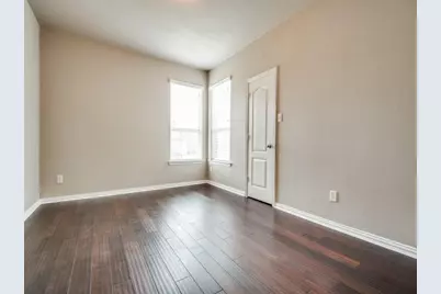 1940 Loma Linda Drive, Irving, TX 75063 - Photo 6