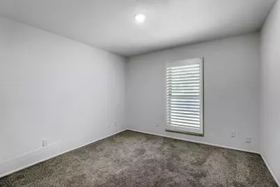 11026 McCree Road, Dallas, TX 75238 - Photo 22