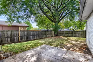 11026 McCree Rd, Dallas, TX 75238 - Photo 26