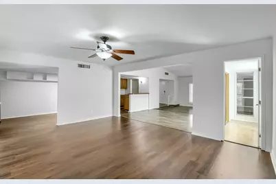 11026 McCree Road, Dallas, TX 75238 - Photo 16