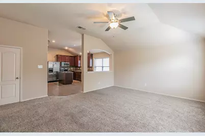 936 Furlong Drive, Grand Prairie, TX 75051 - Photo 20