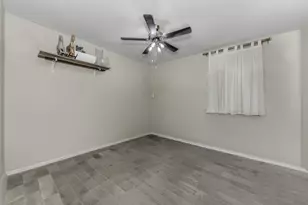 232 Drumcliffe Dr, Fort Worth, TX 76052 - Photo 8