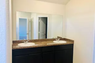 925 Rutherford Dr, Crowley, TX 76036 - Photo 8