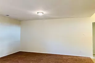 925 Rutherford Dr, Crowley, TX 76036 - Photo 2