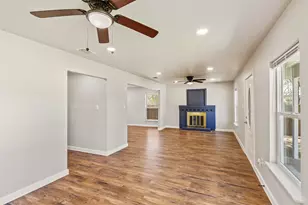 625 N Delaware St, Irving, TX 75061 - Photo 6