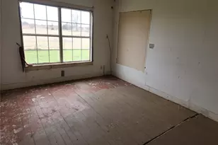 7662 NW County Rd 1300, Barry, TX 75102 - Photo 30