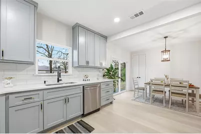 3008 Wilhoit Street, Balch Springs, TX 75180 - Photo 10