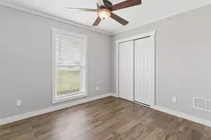 9898 Vail Eton Dr, Pilot Point, TX 76258 - Photo 18