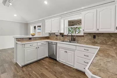 9898 Vail Eton Drive, Pilot Point, TX 76258 - Photo 8