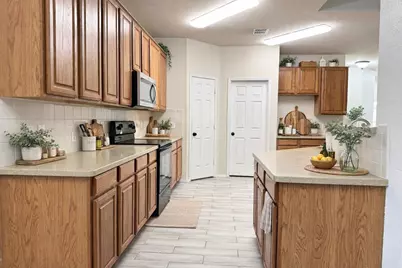 10125 Sourwood Drive, Fort Worth, TX 76244 - Photo 32