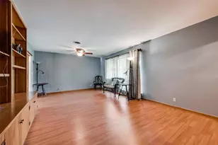 821 N Hampton Rd, Dallas, TX 75208 - Photo 2