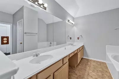 1944 Hobart Lane, Lewisville, TX 75067 - Photo 24