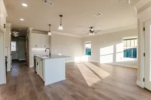 9209 Parkview Cir, Tolar, TX 76476 - Photo 12