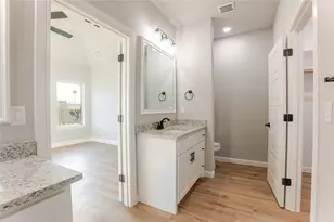 9211 Parkview Cir, Tolar, TX 76476 - Photo 12