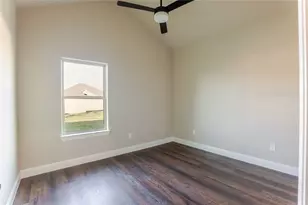 9213 Parkview Cir, Tolar, TX 76476 - Photo 20