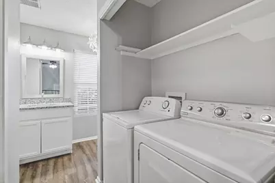 11 Abbey Road, Euless, TX 76039 - Photo 12