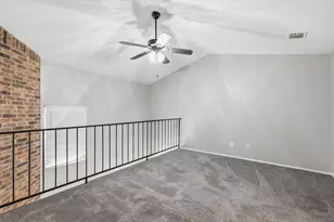 11 Abbey Rd, Euless, TX 76039 - Photo 10