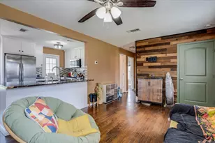 10518 Desdemona Dr, Dallas, TX 75228 - Photo 8