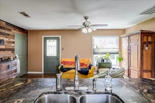 10518 Desdemona Dr, Dallas, TX 75228 - Photo 12