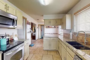 2404 Forestmeadow Dr, Lewisville, TX 75067 - Photo 8