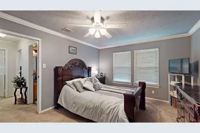 2404 Forestmeadow Drive, Lewisville, TX 75067 - Photo 14