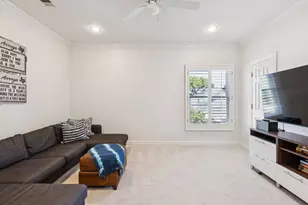 7423 Marquette St, Dallas, TX 75225 - Photo 20