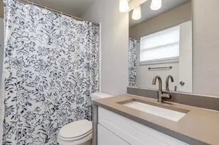 2954 Candlewick Ln, Farmers Branch, TX 75234 - Photo 14