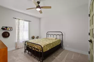 1611 N Mason St, Bowie, TX 76230 - Photo 26