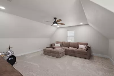 1611 N Mason Street, Bowie, TX 76230 - Photo 32