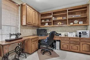 325 Thornhill Cir, Double Oak, TX 75077 - Photo 28