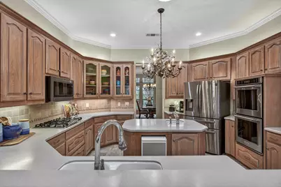 325 Thornhill Circle, Double Oak, TX 75077 - Photo 18