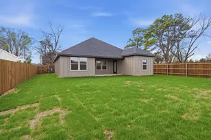 407 E Boyd Ave, Boyd, TX 76023 - Photo 24