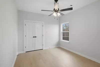 407 E Boyd Avenue, Boyd, TX 76023 - Photo 16