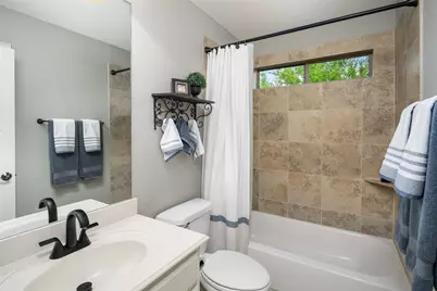 900 Foxworth Court, Allen, TX 75013 - Photo 30