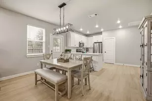 3829 Lands End Ct, Granbury, TX 76048 - Photo 8