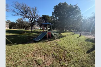 3829 Lands End Court, Granbury, TX 76048 - Photo 30