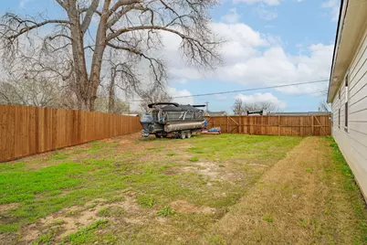 3829 Lands End Court, Granbury, TX 76048 - Photo 26