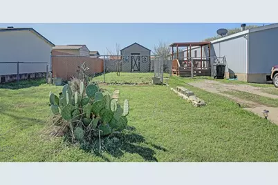 2004 Fall Creek Road, Cleburne, TX 76033 - Photo 18