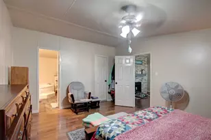 2004 Fall Creek Rd, Cleburne, TX 76033 - Photo 10