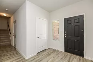 2804 Red Head Pl, Ennis, TX 75119 - Photo 4